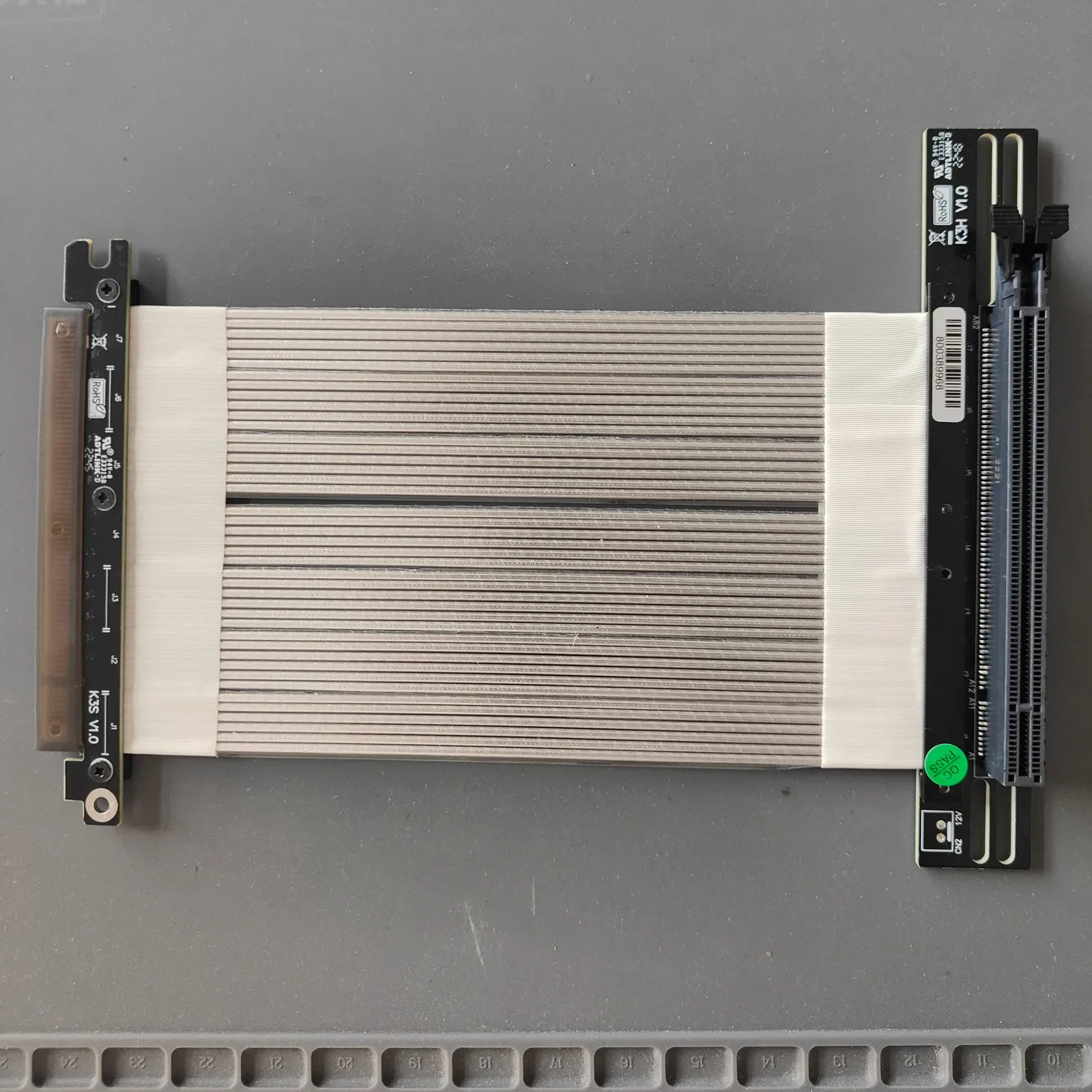 Soporte Vertical para tarjeta  - Pcie 4.0 X16 Riser Cable 90 Degree reseña y precio